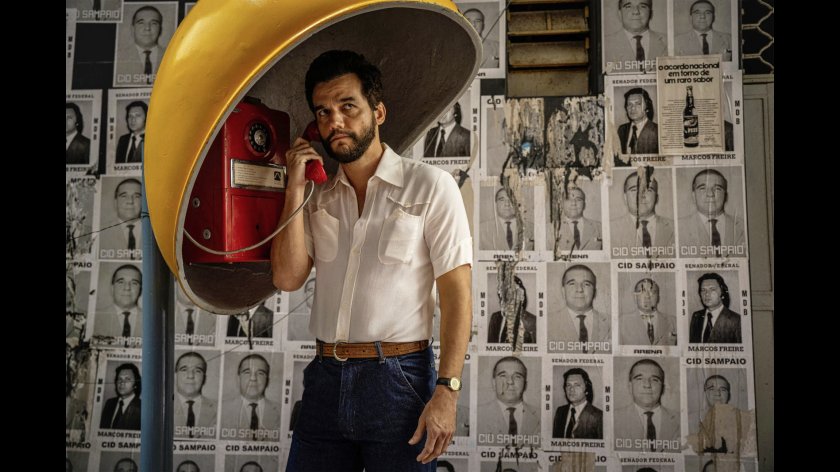 Filmstill von O AGENTE SECRETO