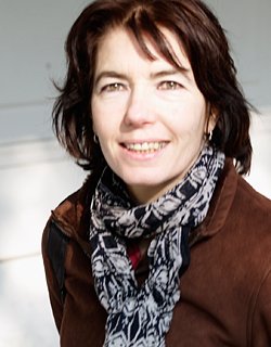 Kim Longinotto