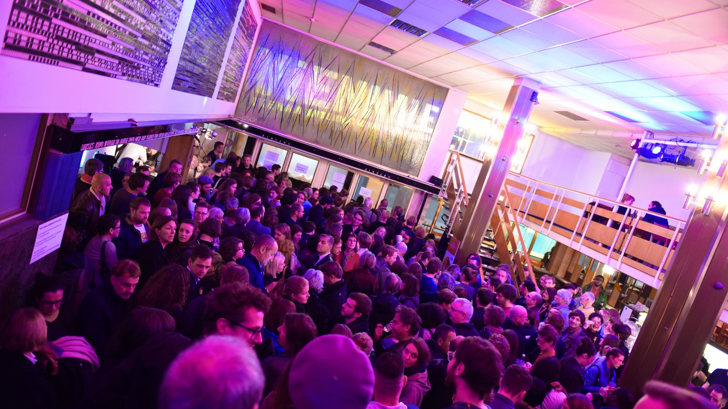 Gartenbaukino Foyer