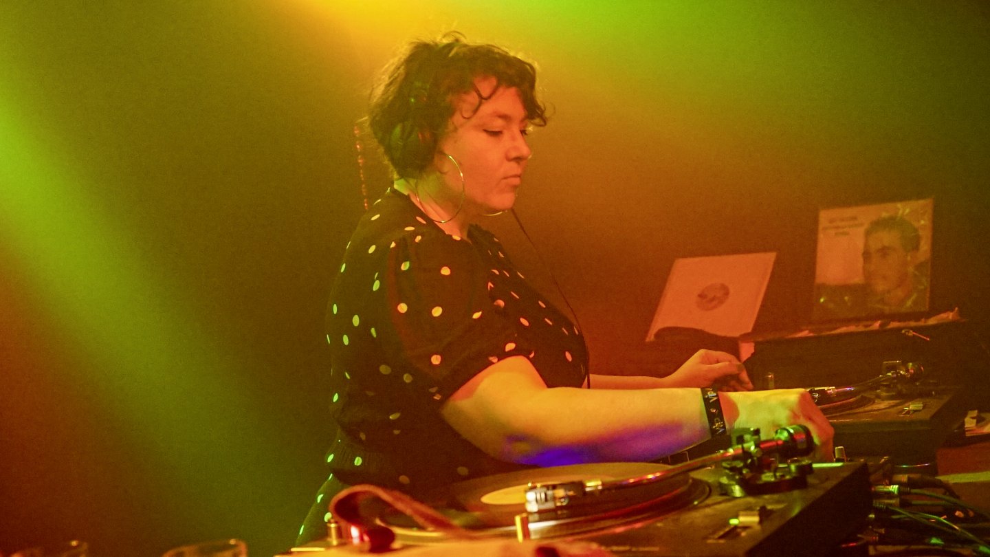 Beirut Groove Collective an den Turntables
