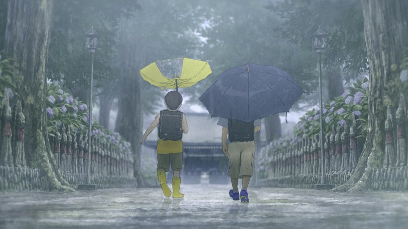 Ein Animationsfilm - 2 Menschen gehen im Regen nebeneinander her, sie halten Schirme.