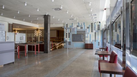 Das Foyer des Gartenbaukinos