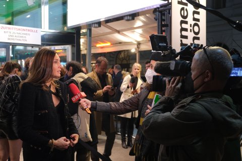 Audrey Diwan bei der Viennale Eröffnung 2021 im Gartenbaukino | Audrey Diwan at the Viennale Opening
