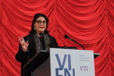 Kulturstadträtin Veronica Kaup-Hasler bei der Eröffnung der Viennale 2021 | Veronica Kaup-Hasler at the Opening of the Viennale 2021