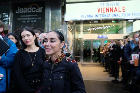 Eva Sangiorgi & Shirin Neshat (LAND OF DREAMS)