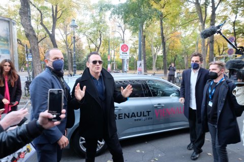 Matt Dillon (LAND OF DREAMS) kommt am Gartenbaukino an | Matt Dillon (LAND OF DREAMS) arrives at Gartenbaukino