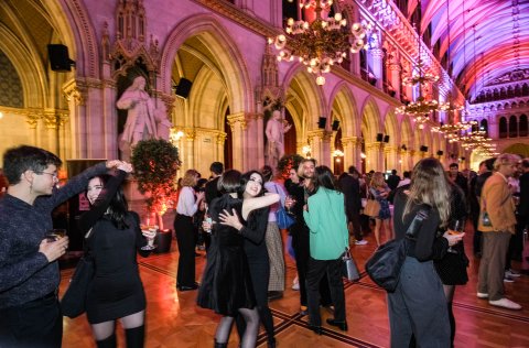 Eröffnungsfest im Rathaus