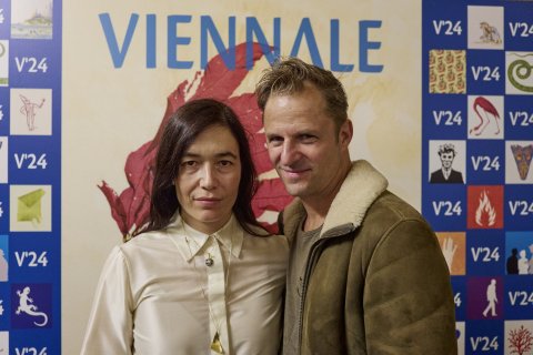 Festivaldirektorin Eva Sangiorgi und Philipp Hochmair im Gartenbaukino