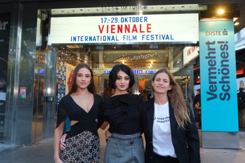 Andria Tayeh, Kurdwin Ayub und Florentina Holzinger (MOND)