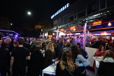 Abschlussfest im Gartenbaukino