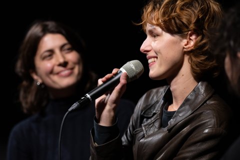 Milena Czernovsky und Lilith Kraxner (BLUISH)