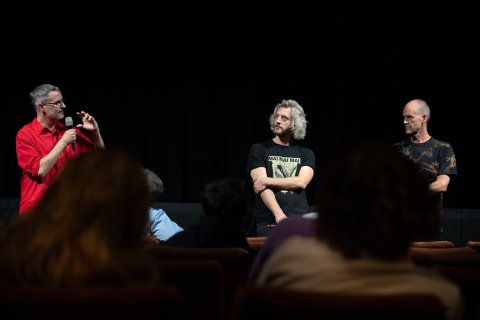 Moderation James Lattimer, Guillaume Cailleau und Ben Russell (DIRECT ACTION)