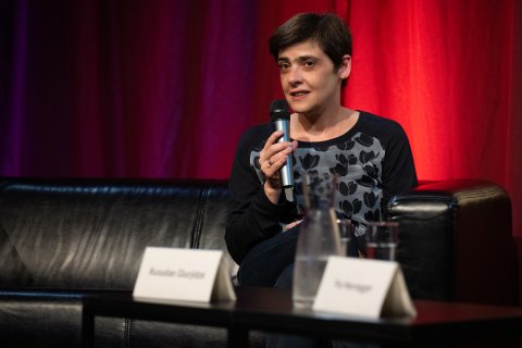 Rusudan Glurjidze (ANTIKVARIATI) beim Talk, Viennale Zentralino