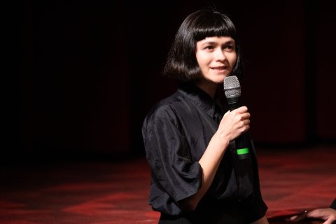 Nastia Korkia (KOROTKOE LETO), Metro, Historischer Saal