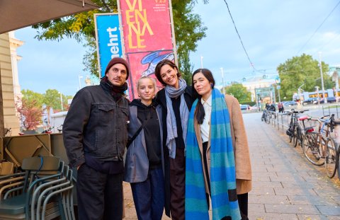 Luca Marinelli, Juli Grabenhenrich, Alissa Jung (PATERNAL LEAVE - 3 TAGE MEER) und Festivaldirektorin Eva Sangiorgi