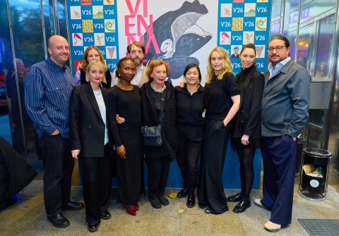 David Armati Lechner, Trini Götze, Valentina Huber, Precious Mariam Sanusi, David Ketter, Barbara Petritsch, Mariko Minoguchi, Nina Hoss, Constanze Schumann und Thomas Kiennast, Premiere DIE ANDERE SEITE, Gartenbaukino
