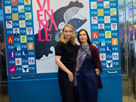 Nina Hoss (DIE ANDERE SEITE) und Festivaldirektorin Eva Sangiorgi, Gartenbaukino