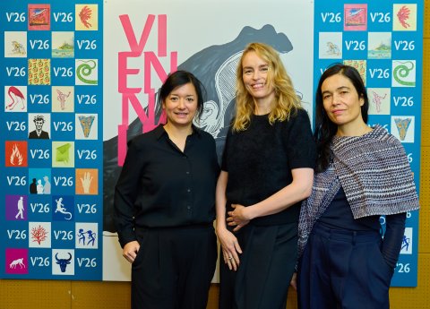 Mariko Minoguchi, Nina Hoss (DIE ANDERE SEITE) und Festivaldirektorin Eva Sangiorgi, Gartenbaukino