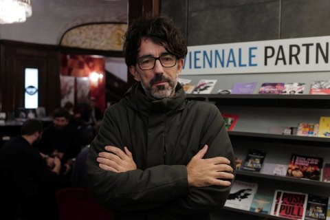 Eloy Enciso (TODO ES CÁRCEL), Metro Kinokulturhaus