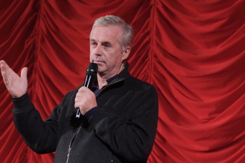 Bruno Dumont (LES ROCHES ROUGES), Gartenbaukino