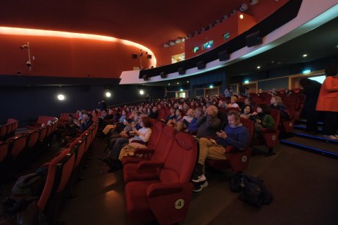 Screening DAO, Urania