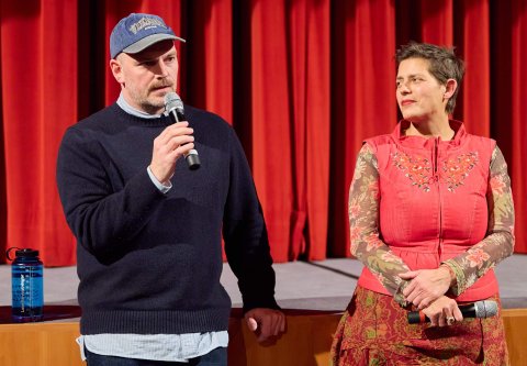 Eivind Landsvik (LAVE FORVENTNINGER) und Moderation Anna Katharina Laggner, Urania