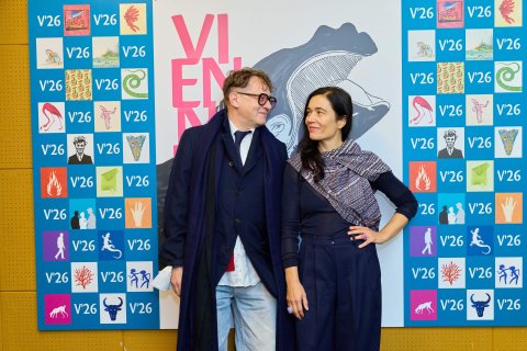 Ilya Khrzhanovsky (DAU) und Festivaldirektorin Eva Sangiorgi, Gartenbaukino
