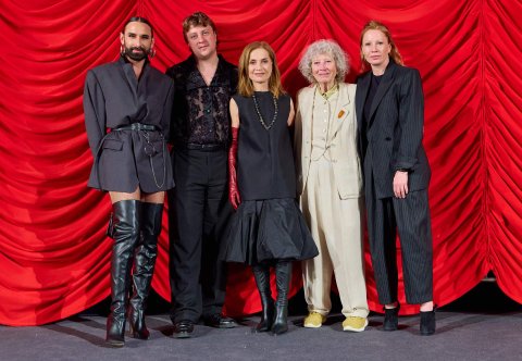 Tom Neuwirth, Thomas Schubert, Isabelle Huppert, Ulrike Ottinger und Birgit Minichmayr (DIE BLUTGRÄFIN), Gartenbaukino
