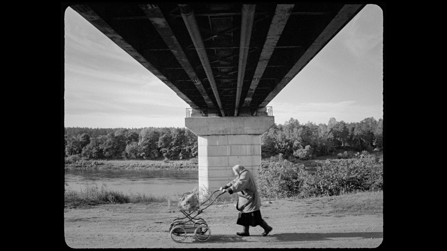 Image of movie Pirmais tilts