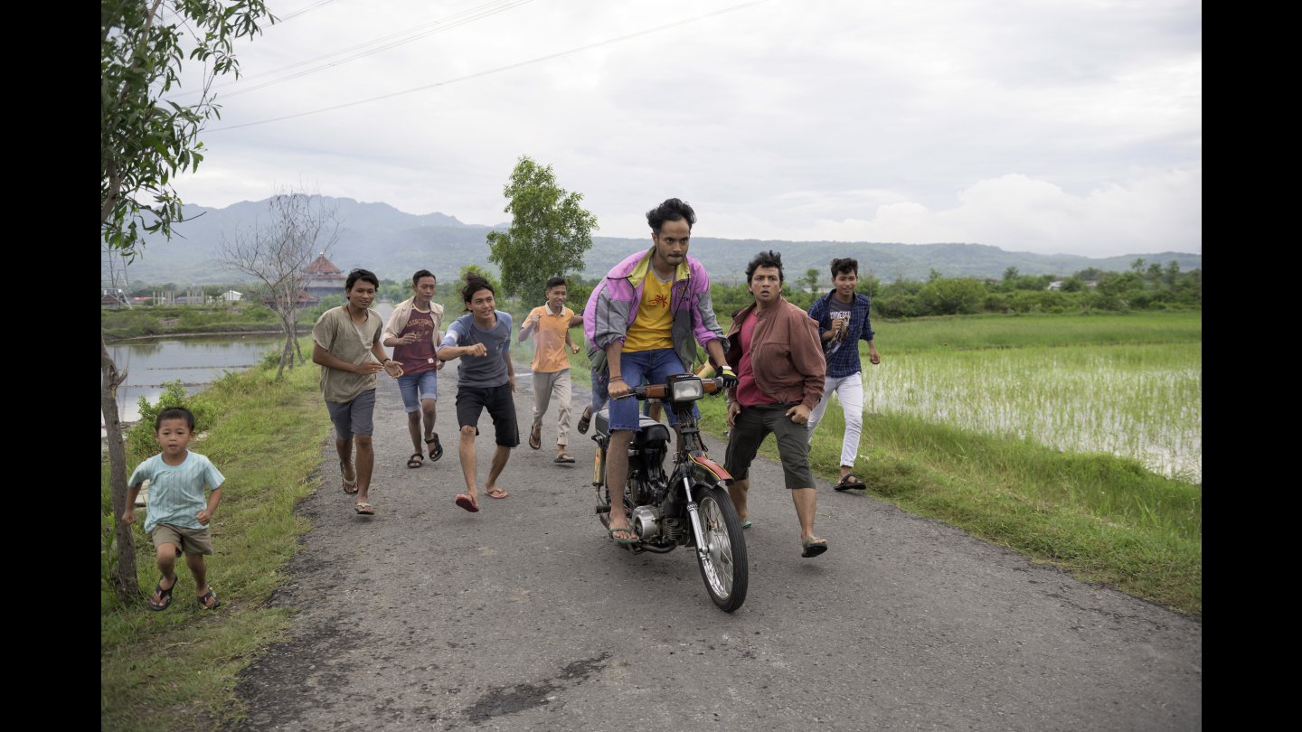 Image of movie Seperti Dendam, Rindu Harus Dibayar Tuntas