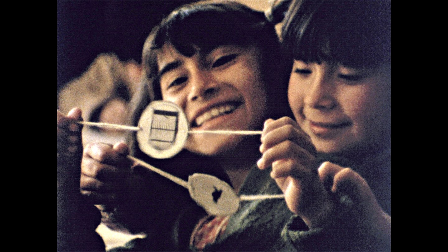 Image of movie Cien niños esperando un tren