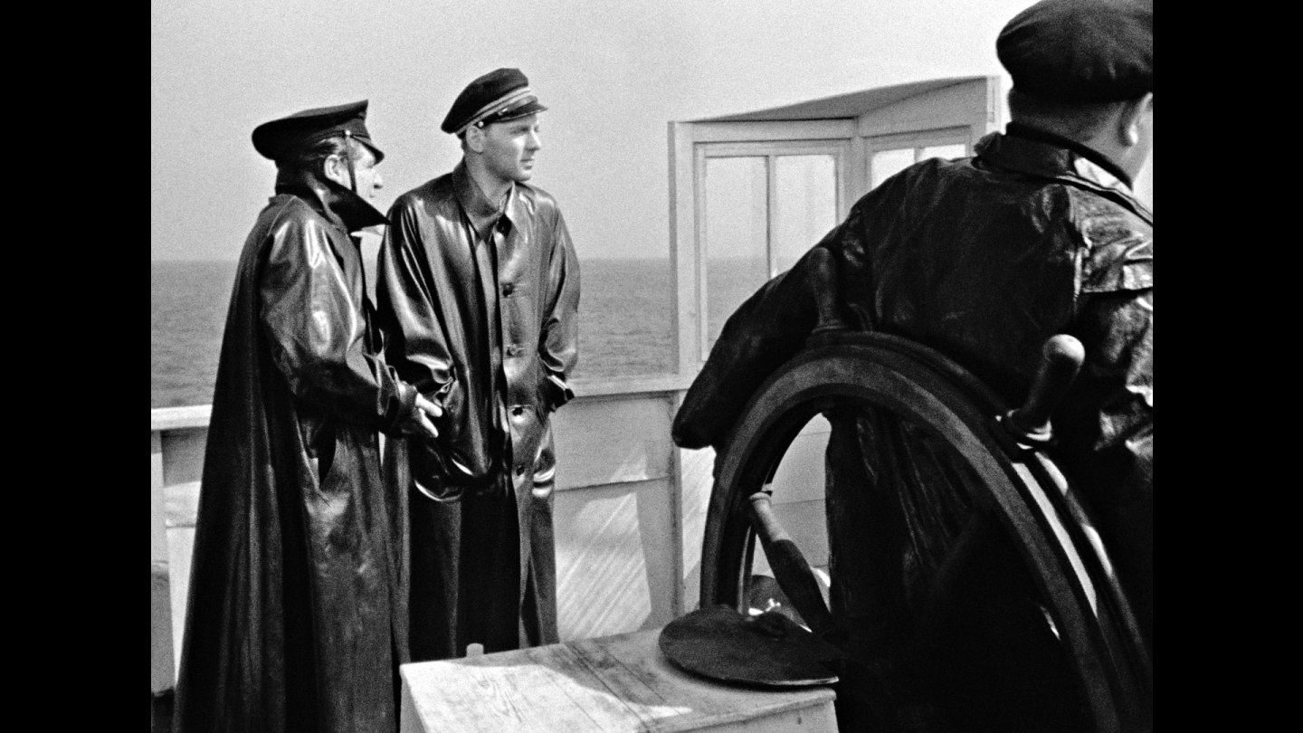 Filmstill of La Femme du bout du monde