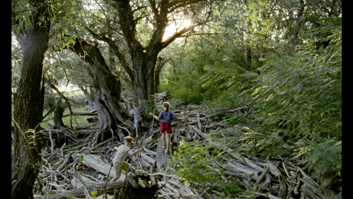 Filmstill of Korotkoe leto