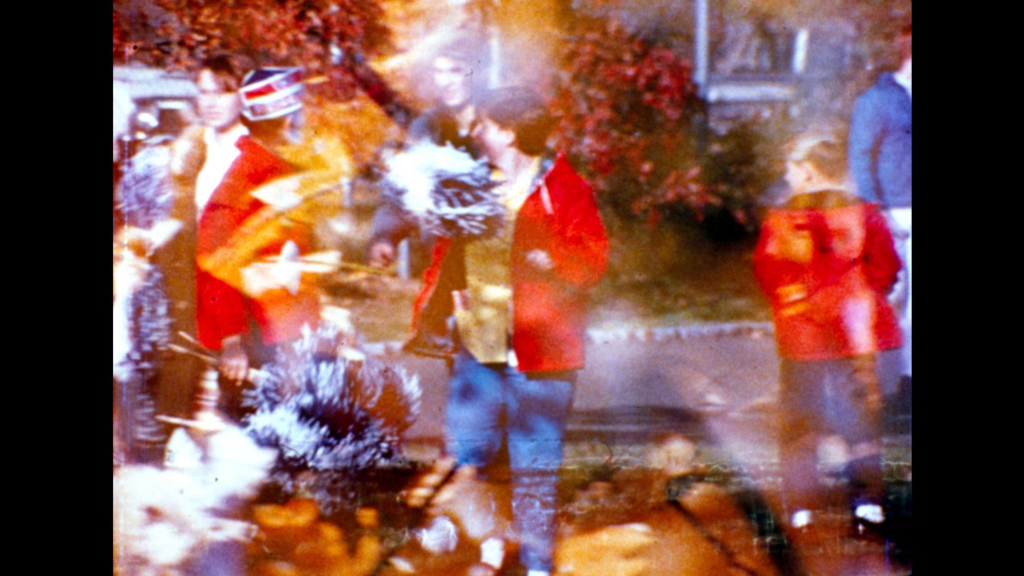 Filmstill of A Fall Trip Home