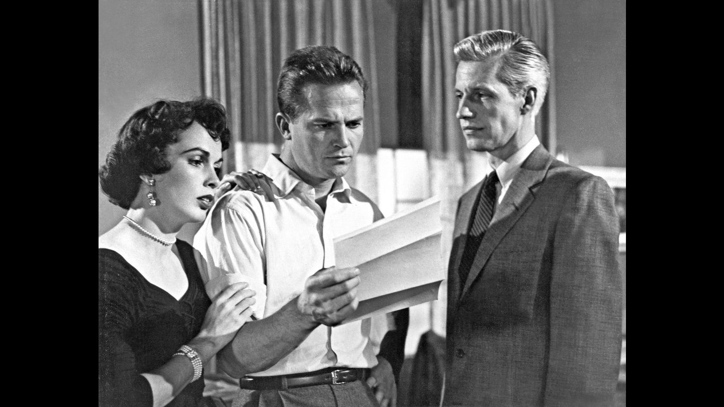 Filmstill of Kiss Me Deadly