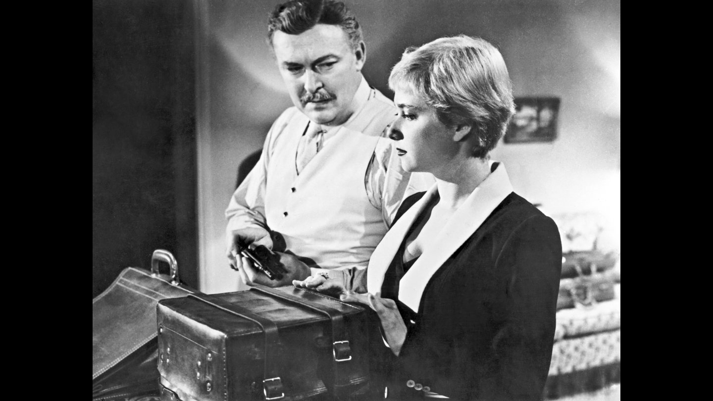 Filmstill of Kiss Me Deadly