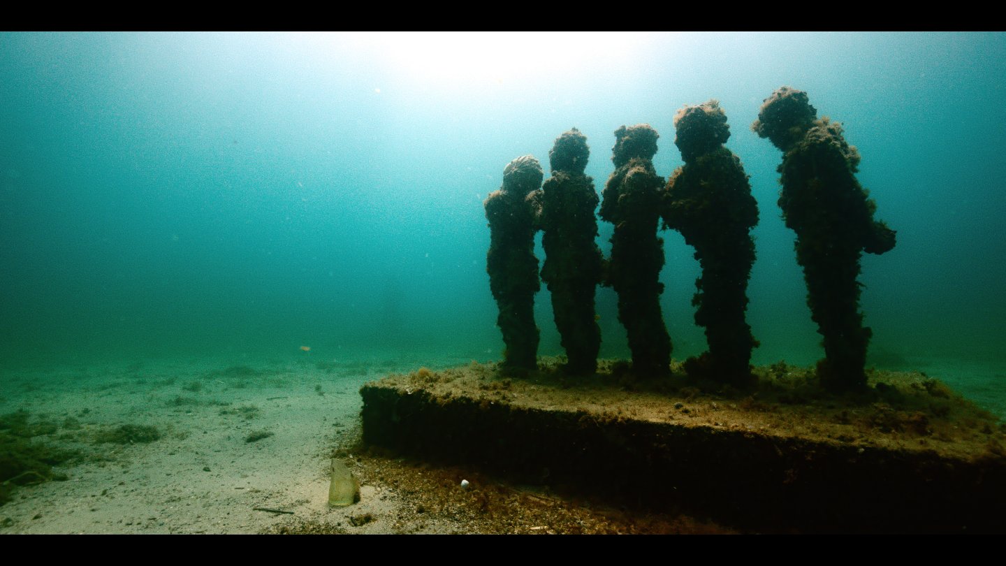 Filmstill of Mare Sapiens