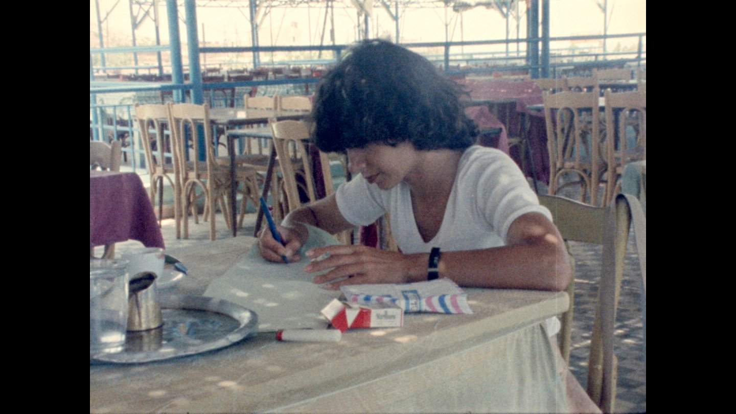 Filmstill of Revolutionaries Never Die