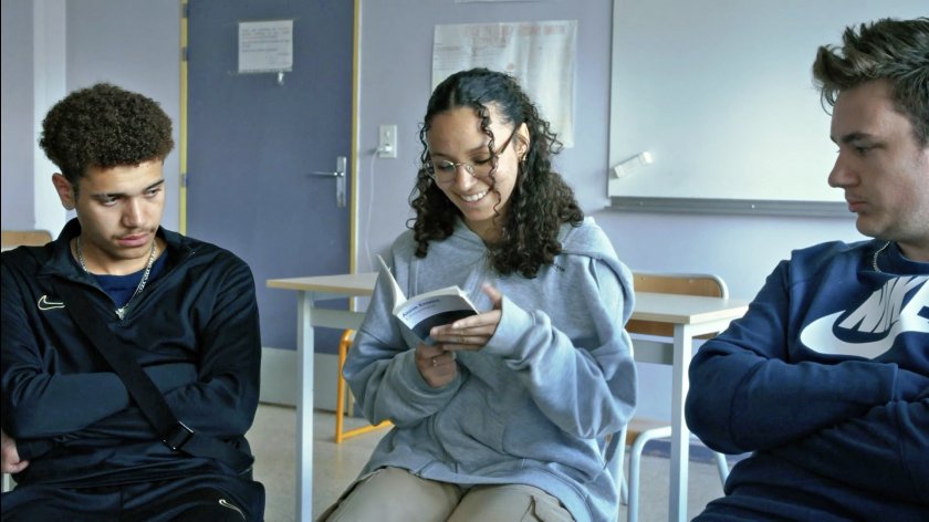 Filmstill of Ecrire la vie: Annie Ernaux racontée par des lycéennes et des lycéens