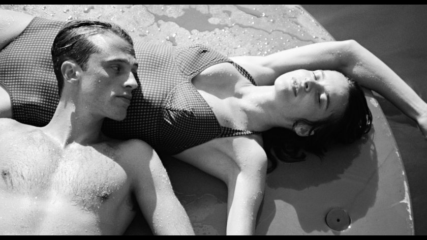 Filmstill of L' Etranger
