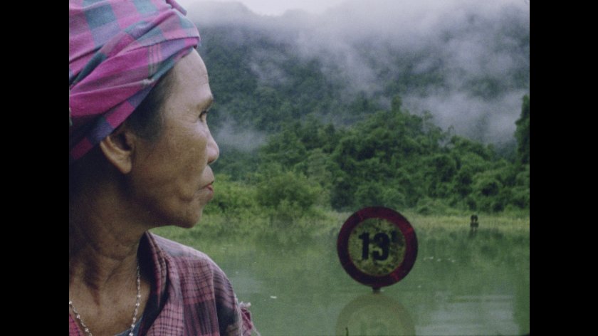 Filmstill of Tóc, Giấy và Nước…